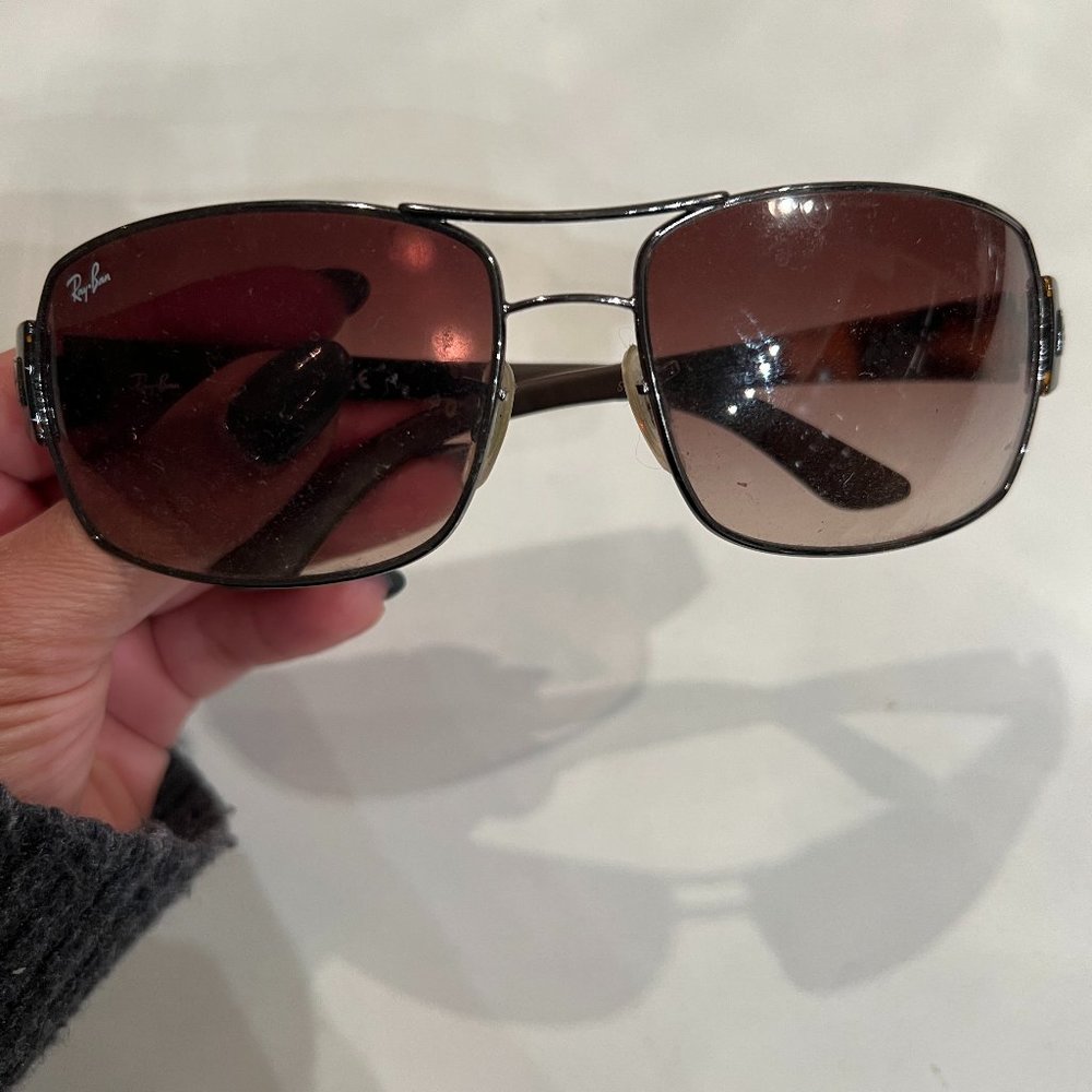 Ray Ban Sunglasses - Great Condition! Barely Worn